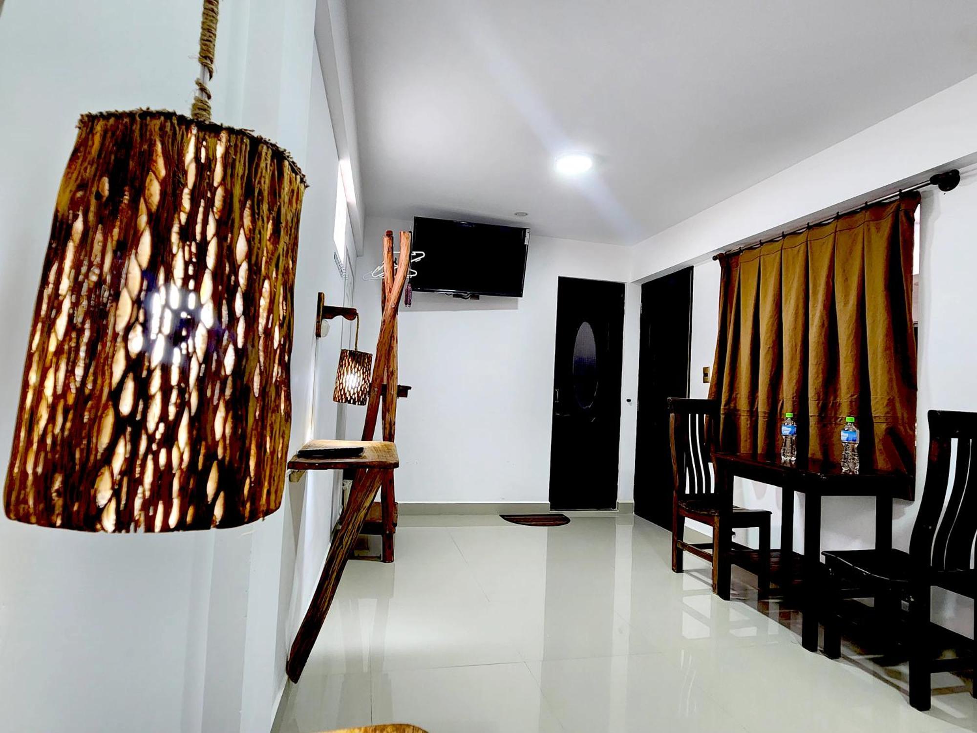 Hotel Sal Andina Уюни Екстериор снимка