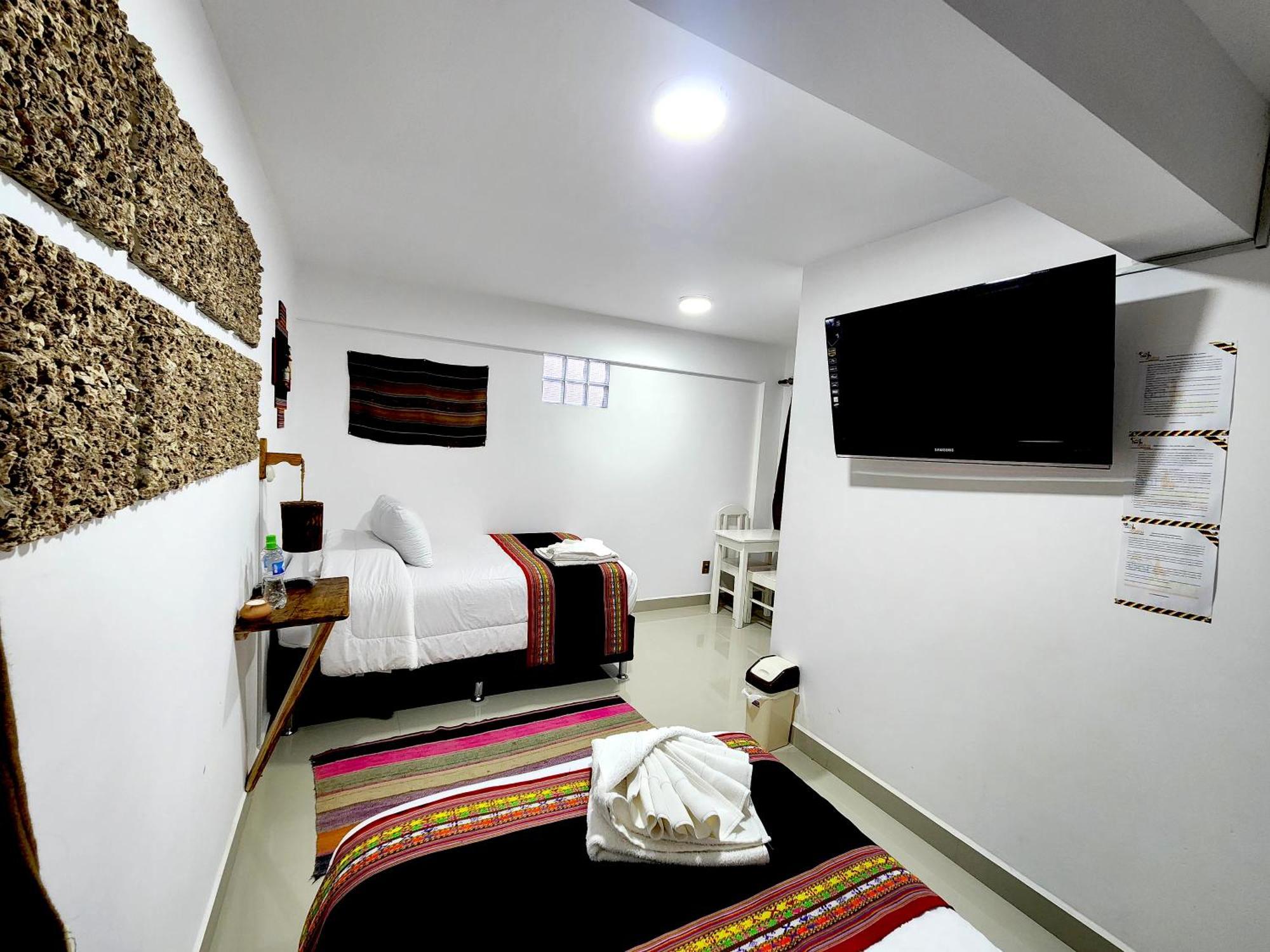 Hotel Sal Andina Уюни Екстериор снимка