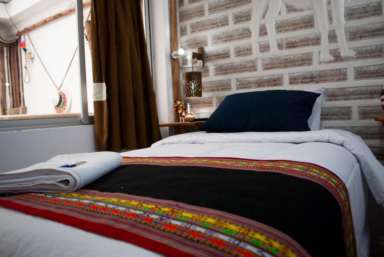 Hotel Sal Andina Уюни Екстериор снимка