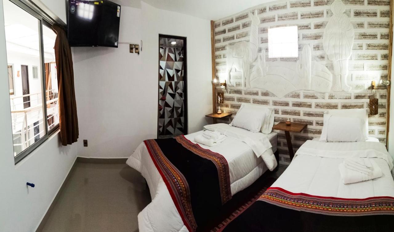 Hotel Sal Andina Уюни Екстериор снимка